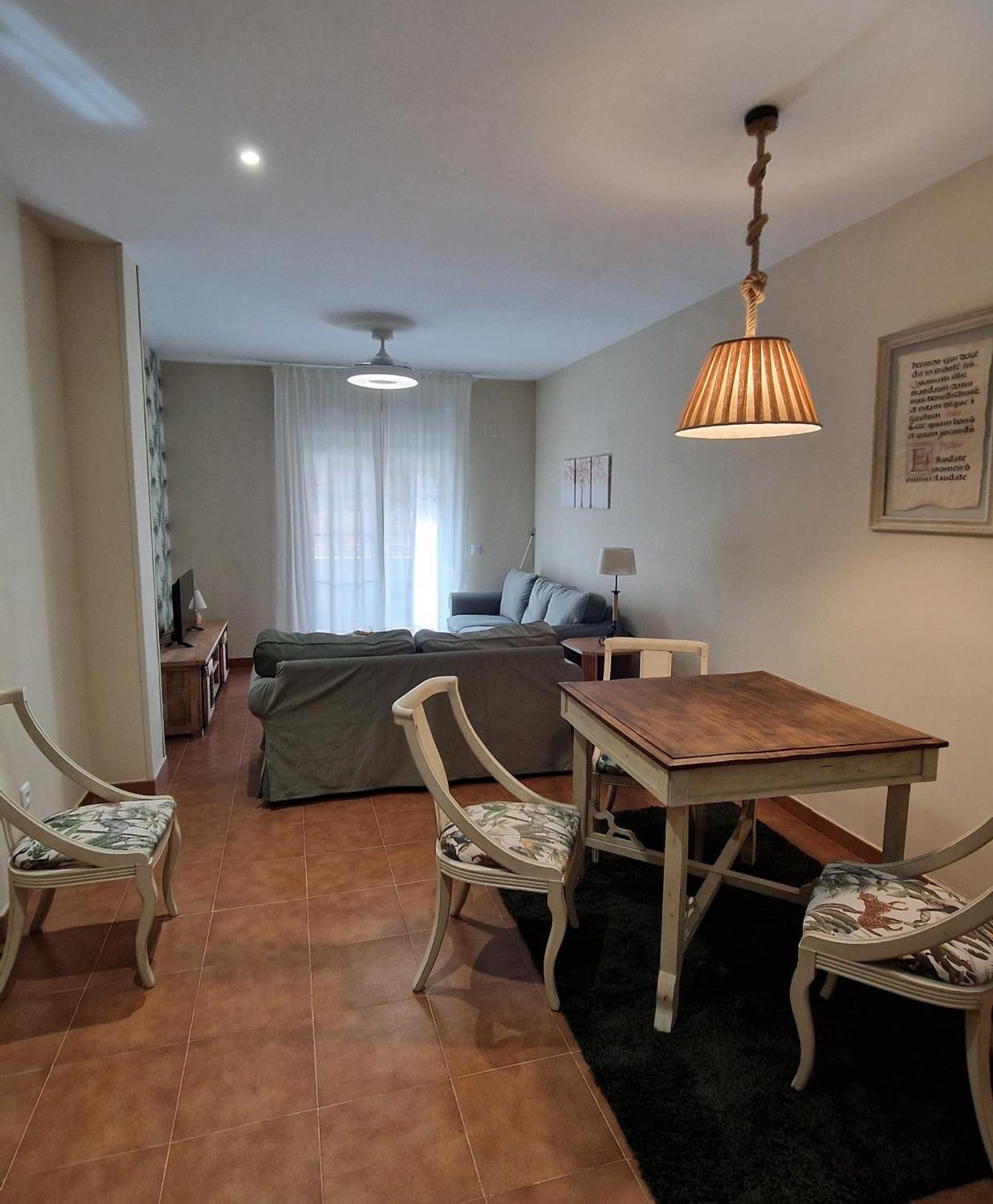 Apartamento Turistico Altora Томельйосо Екстер'єр фото